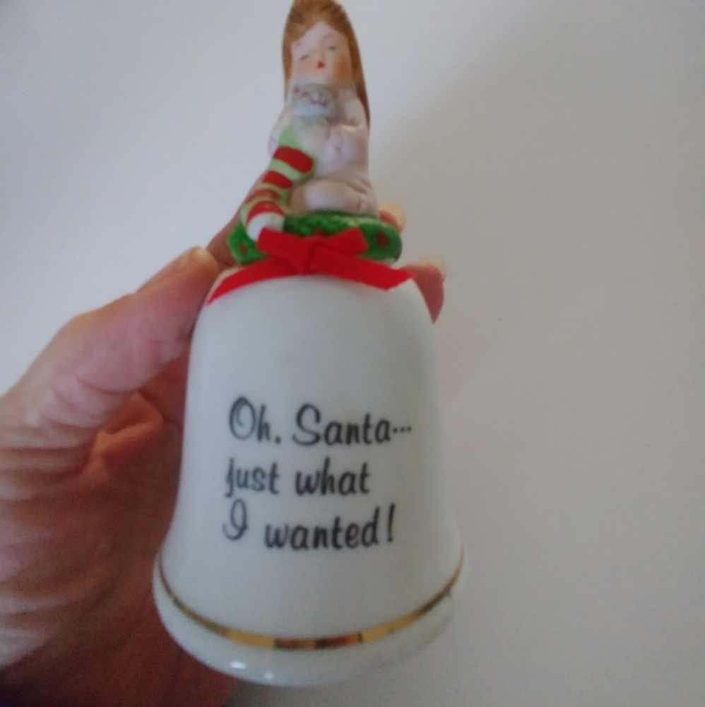 Precious Moments Christmas Bell with Child Figurine - Picture 3 of 8